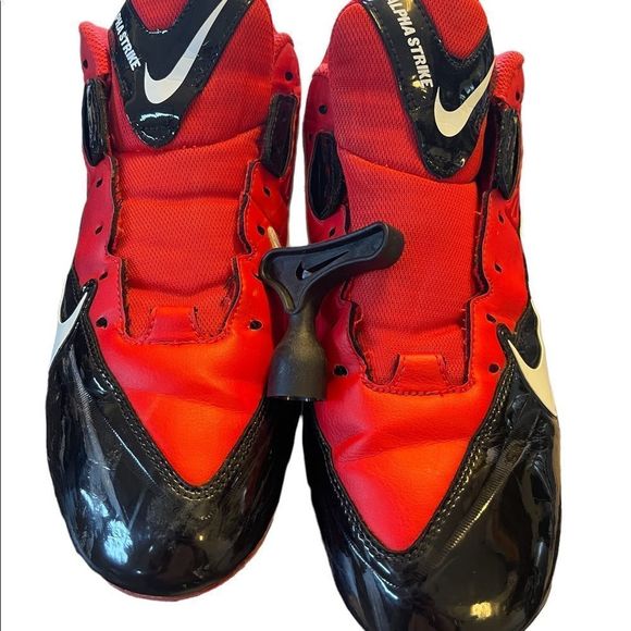 NIKE , alpha strike , dual pull , football cleats. Red black size 12 - Picture 3 of 5